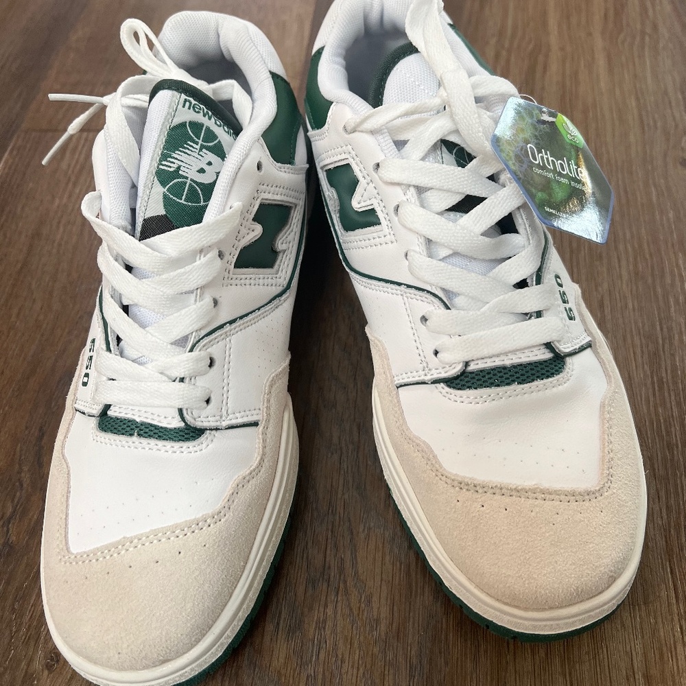 Sold Out New Balance 550